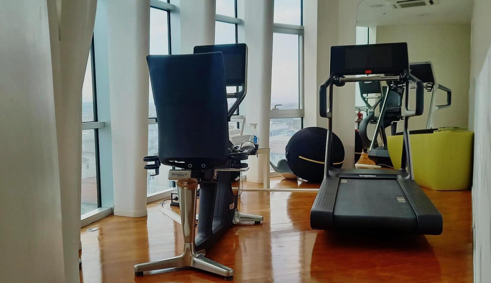 רימיני I-Suite Hotel מראה חיצוני תמונה